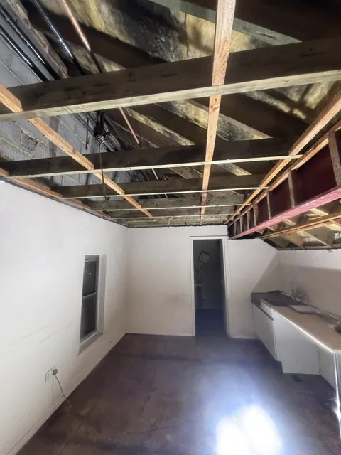 Controlled artex plasterboard strip-out in Brixton